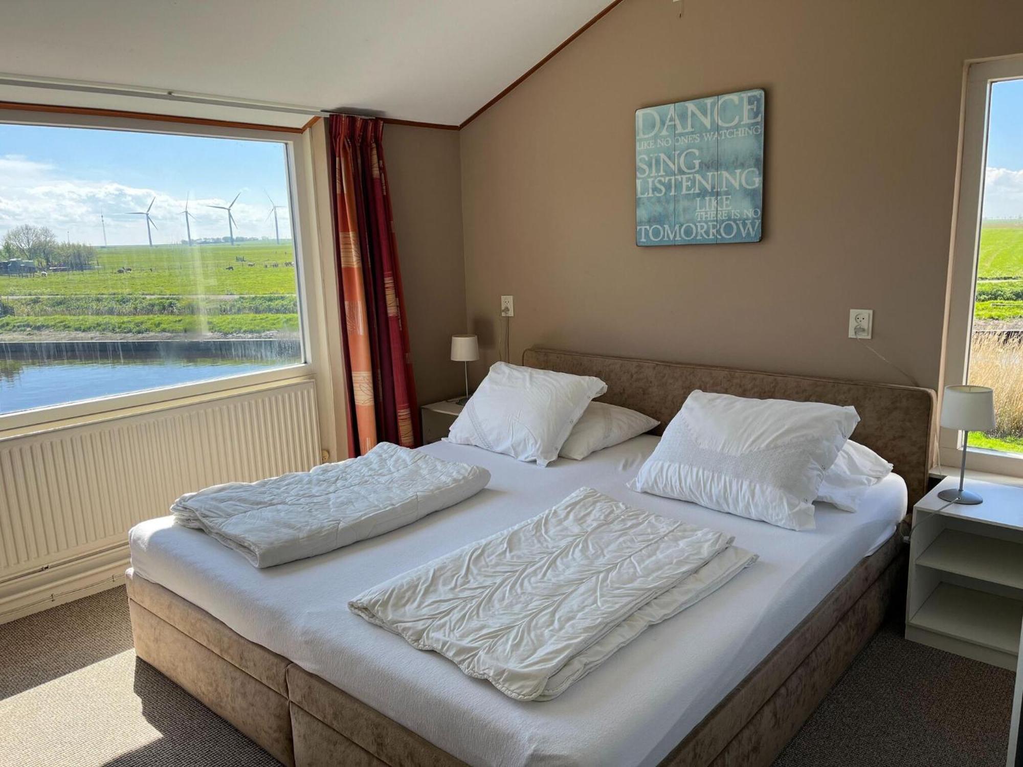 Delightful Holiday Home In Warns With Jetty 외부 사진